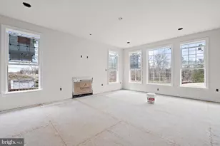 14496 Aurora Dr, Woodbridge, VA 22193 - Photo 19