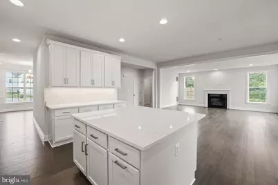 14496 Aurora Drive, Woodbridge, VA 22193 - Photo 31