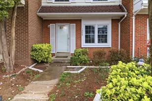 14829 Emberdale Dr, Woodbridge, VA 22193 - Photo 3