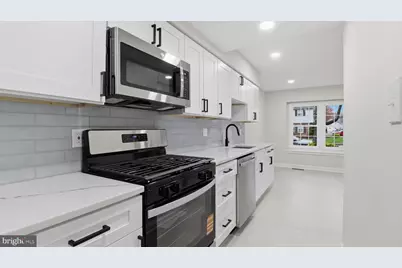 14829 Emberdale Drive, Woodbridge, VA 22193 - Photo 15