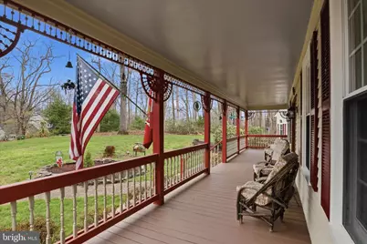 11547 Gunner Court, Woodbridge, VA 22192 - Photo 7