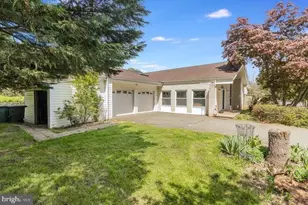 10108 Baileysburg Ln, Nokesville, VA 20181 - Photo 13