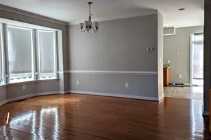 12950 Tonka Ct, Woodbridge, VA 22193 - Photo 5