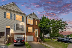 16796 Sweeney Ln, Woodbridge, VA 22191 - Photo 3
