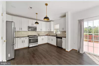 16796 Sweeney Lane, Woodbridge, VA 22191 - Photo 19