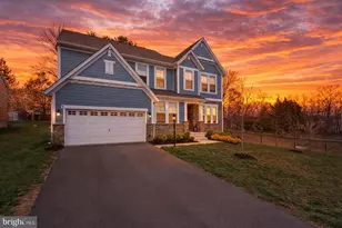 9428 Deschamp Ct, Manassas, VA 20112 - Photo 3