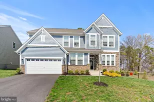 9428 Deschamp Ct, Manassas, VA 20112 - Photo 5