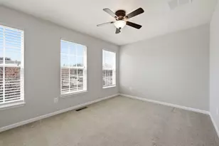 15415 Rosemont Manor Dr, Haymarket, VA 20169 - Photo 17