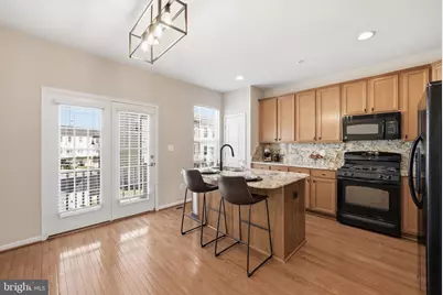 15415 Rosemont Manor Drive, Haymarket, VA 20169 - Photo 9