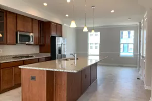 3969 Shire Meadow Ln, Triangle, VA 22172 - Photo 3