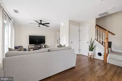 11712 Tolson Place #304, Woodbridge, VA 22192 - Photo 7