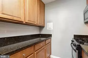 12701 Dara Dr, Woodbridge, VA 22192 - Photo 9