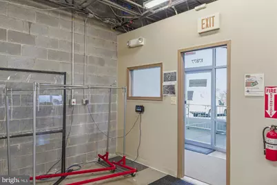 17877 Fraley Boulevard #6, Dumfries, VA 22026 - Photo 31