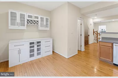 12212 Densmore Court, Woodbridge, VA 22192 - Photo 15