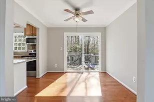 14013 Lindendale Rd, Woodbridge, VA 22193 - Photo 13
