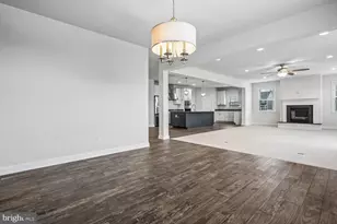 4009 Granary View Ct, Dumfries, VA 22025 - Photo 13