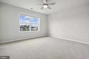 4009 Granary View Ct, Dumfries, VA 22025 - Photo 47