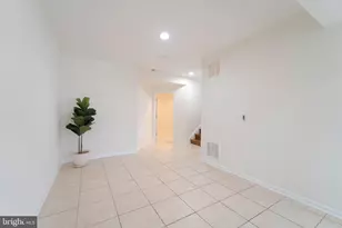 16309 Sandy Ridge Ct, Woodbridge, VA 22191 - Photo 65