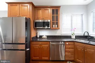 16309 Sandy Ridge Ct, Woodbridge, VA 22191 - Photo 27