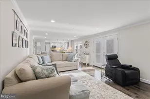 15401 Silvan Glen Dr, Dumfries, VA 22025 - Photo 13