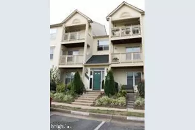 10998 Koman Circle #302, Manassas, VA 20109 - Photo 1