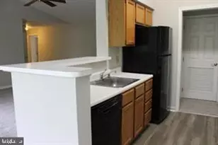 10998 Koman Cir, Manassas, VA 20109 - Photo 3