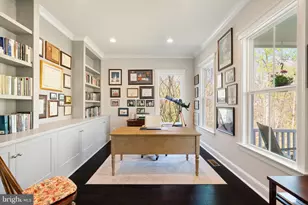 17200 Miss Packard Ct, Dumfries, VA 22026 - Photo 9