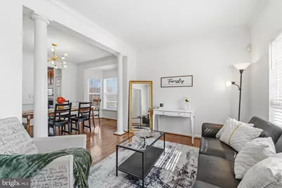 6741 Edgartown Way, Gainesville, VA 20155 - Photo 7