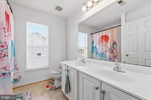 6741 Edgartown Way, Gainesville, VA 20155 - Photo 21