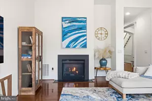 16216 Radburn St, Woodbridge, VA 22191 - Photo 7