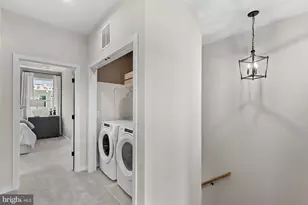 17996 Alicia Ave, Dumfries, VA 22026 - Photo 13