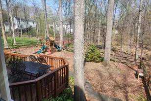 13005 Montpelier Ct, Woodbridge, VA 22192 - Photo 7