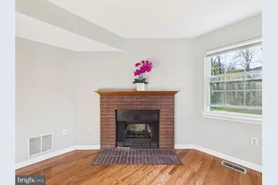 15369 Hearthstone Terrace, Woodbridge, VA 22191 - Photo 7