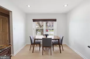 14835 Emberdale Dr, Woodbridge, VA 22193 - Photo 5