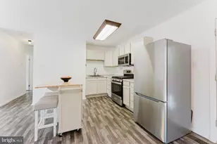 4504 Hamilton Dr, Woodbridge, VA 22193 - Photo 33