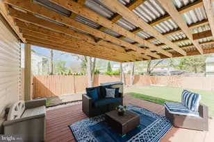 4504 Hamilton Dr, Woodbridge, VA 22193 - Photo 17