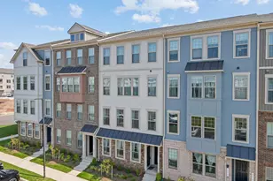 819A Ambrose Ln, Manassas, VA 20111 - Photo 3