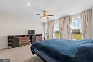 819A Ambrose Ln, Manassas, VA 20111 - Photo 13