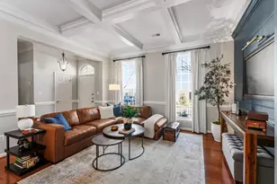 811 Monument Ave, Woodbridge, VA 22191 - Photo 5