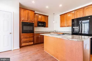 15675 William Bayliss Ct, Woodbridge, VA 22191 - Photo 13