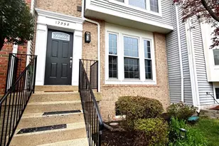 17358 Kildare Ln, Dumfries, VA 22026 - Photo 11