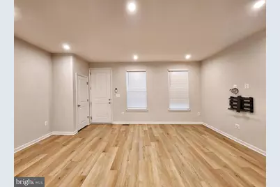 18259 Summit Pointe Drive, Triangle, VA 22172 - Photo 3