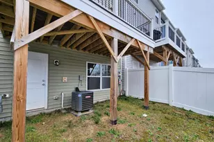 18259 Summit Pointe Dr, Triangle, VA 22172 - Photo 35