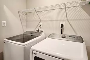 18259 Summit Pointe Dr, Triangle, VA 22172 - Photo 25