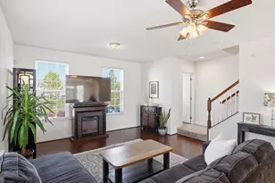 8267 Heritage Crossing Ct, Manassas, VA 20109 - Photo 13