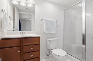 8267 Heritage Crossing Ct, Manassas, VA 20109 - Photo 19