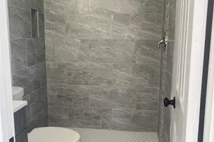 13909 Mattapony Dr, Woodbridge, VA 22193 - Photo 11