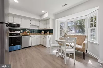 2874 Bowes Lane, Woodbridge, VA 22193 - Photo 15