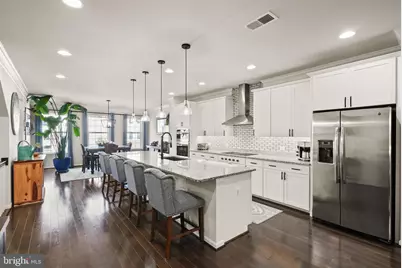 6851 Bryson Circle, Haymarket, VA 20169 - Photo 3