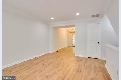 1832 Tiger Lily Circle, Woodbridge, VA 22192 - Photo 3